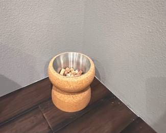 154Oct 22 2025 02 17am68Jn