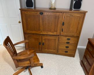 Oak computer cabinet desk w/ chair