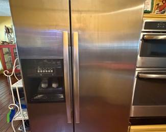 Whirlpool refrigerator