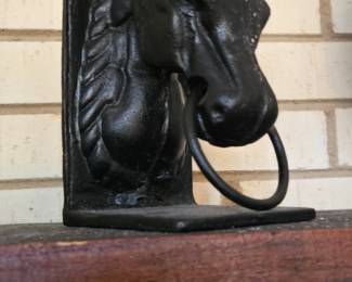 2 Cast iron bookends