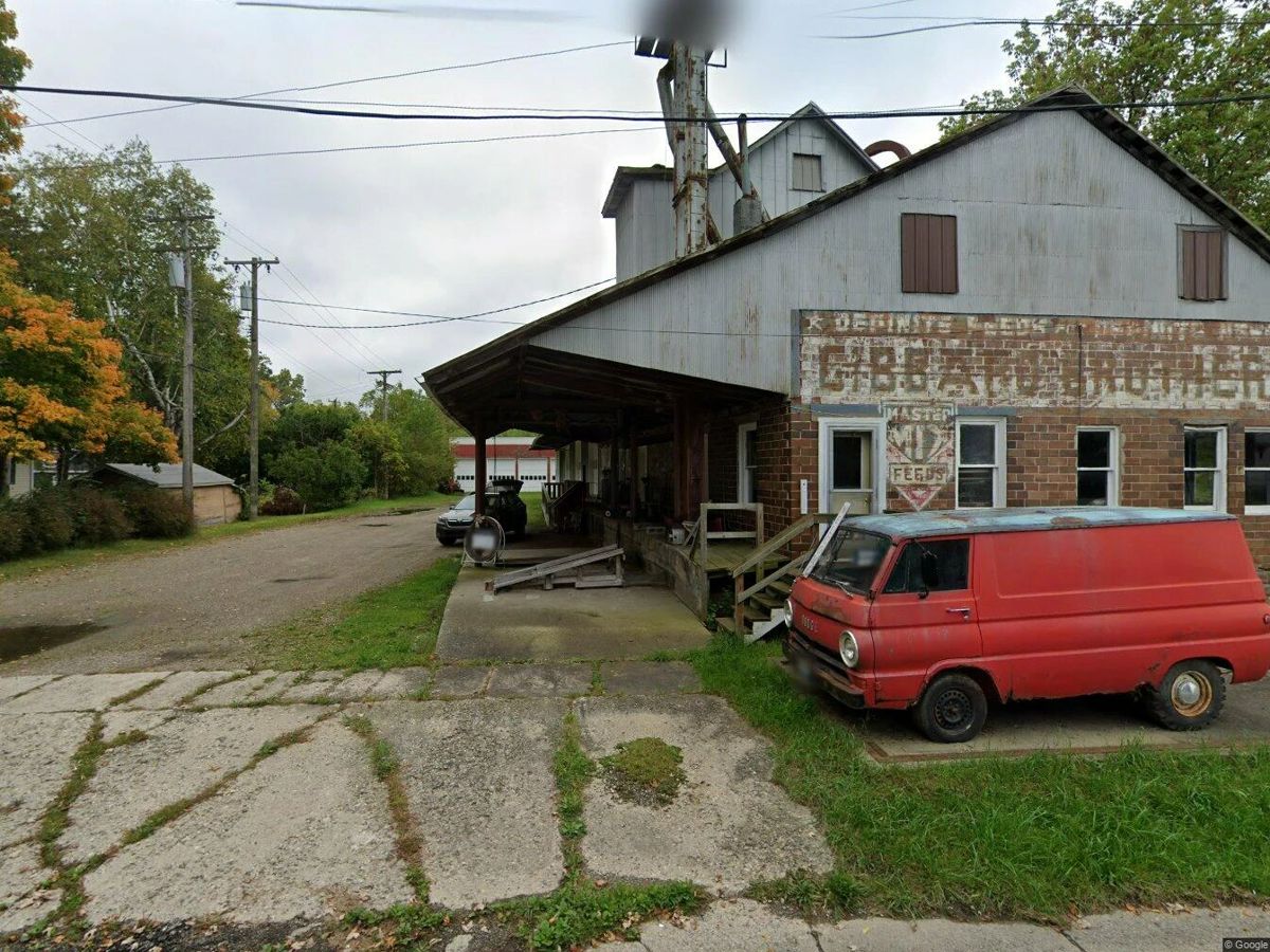 The grainery outside