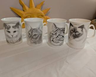 P&R Designs cat mugs set