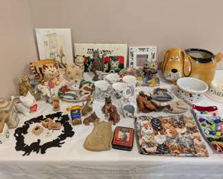 Cats & dogs collectibles