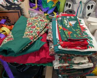 Christmas linens : tree skirts, tablecloths etc