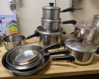 Nice cookware set by Revere Ware