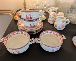 William James Farm Yard soup bowls and salad plates set