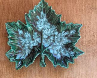 Creek Turn Pottery Leaf plate