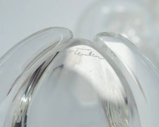 Closeup of Steuben signature on the crystal bullfrog figurine