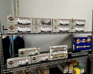 Early Christmas for the model railroad enthusiasts in your family - don't miss these Proto Series 2000 Mather 40' Double Deck Stock Car kits, 50 Ton War Emergency Hopper kits, Mather40' Single Deck Stock Car kits; Proto 1000 Series F3B Powered Locomotive in Burlington livery model kit, F3A Locomotive in Burlington livery model kit