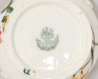 Closeup of the base of the antique Chamberlain's Worcester English porcelain tureen and underplate