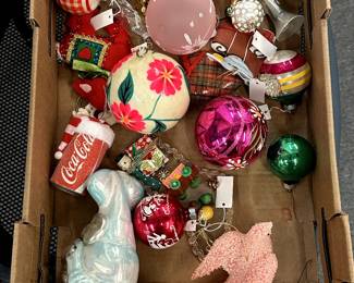 Vintage Christmas ornaments to add classic sparkle to your home during the holidays