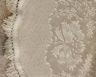 M81 - $150. King Sized Bates by Maine Heritage Weavers. Abigail Adams Matelasse Bed Spread. Linen 2 tone color way. No issues noted - beautiful blanket. 