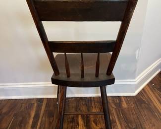 M82 - $25. Single Antique Chair. 