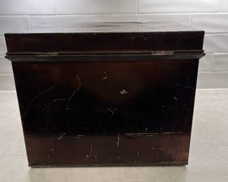 M137 - $30. Kreamer Bread Tin. 