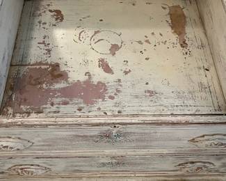 M8 - $175. Shabby Chic Vanity. Measures 41" wide x 18" deep x 72". Drawers all slide!
