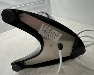 M96 - $40. Kitchen Classics by Waring Drink Mixer. 