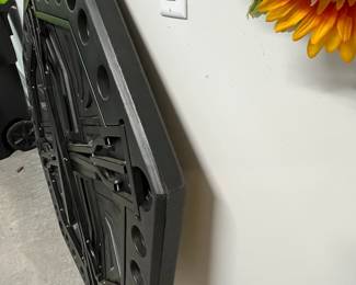 M136 - $100. Folding Poker Table. Measures 4' across. Seats 8 players. 