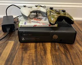 M90 - $50. XBox 360S Console. Model1439.  (MFR Date 9-2012). 2 controllers. 