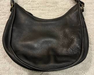 M113 - $85. Vintage Coach Mini Zipper Shoulder Bag. Measures 11.5" x 4" x 10". 
