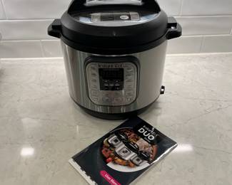 M20 - $40. Instant Pot Duo. 