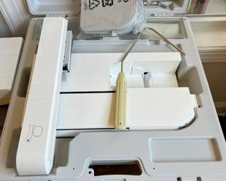 M16 - $1,200. Brother Innovis 4000D with accessories. What is photographed in this lot is included. (Embroidery Designs Disks sold separately) Appears to be in excellent / gently used condition. 