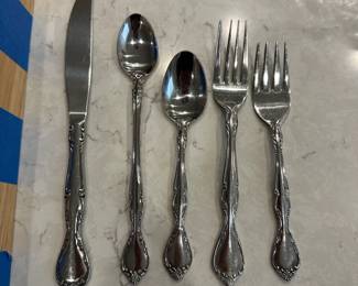 M128 - $100. 69 Pc Towle Stainless Flatware. Supreme Cutlery
