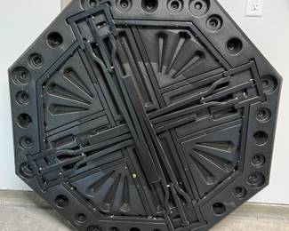 M136 - $100. Folding Poker Table. Measures 4' across. Seats 8 players. 