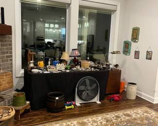 OVERVIEW - STILL AVAILABLE FOR FRIDAY MORNING SHOPPERS. 