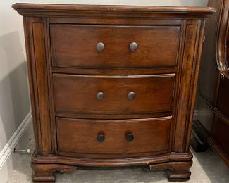M35 - $100. PAIR of Nightstands. Measures 28" x 17.25" x 28.5". 