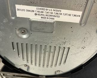 M97 - $50. Keurig & Stand. 