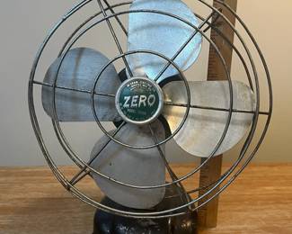 M7 - $30. Table Fan "Zero Model 1250R"