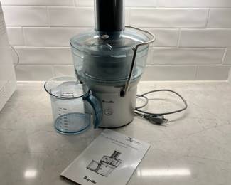 M19 - $40. Breville Juice Fountain CompactBJE200. 