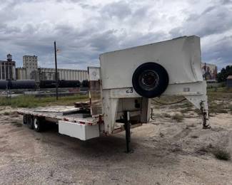 Donahue 24' Gooseneck Flatbed Trailer