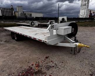 26' Flatbed Trailer