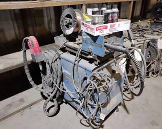 Miller Deltaweld 300 Welder & Supplies