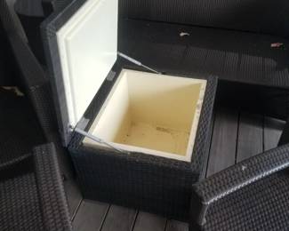 8-piece all-weather conversation set by DEDON: cooler table 