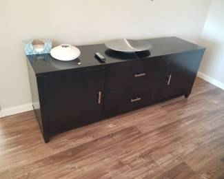 Entertainment console