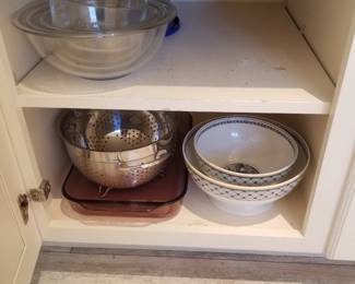 Cookware & serving ware