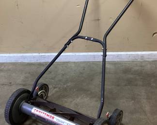 CRAFTSMAN QUIET CUT 18in CUT/SCISSOR ACTION MOWER NO SHIPPING PICKUP ONLY