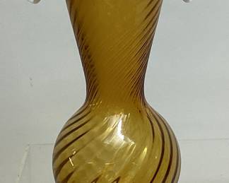 1949 FENTON SPIRAL OPTIC AMBER SNOW CREST VASE, 9in H
