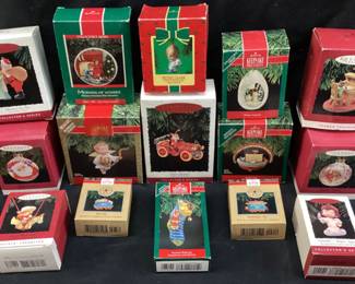 (15) HALLMARK KEEPSAKE CHRISTMAS ORNAMENTS