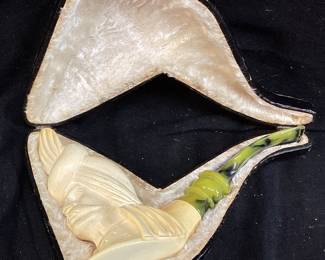  VTG. MEERSCHAUM SEPIOLITE TURKISH TOBACCO PIPE, WITH CASE