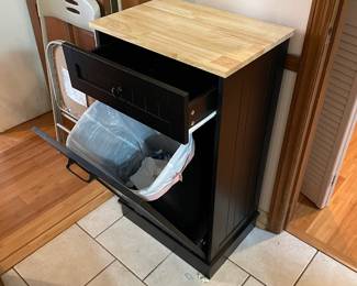 #4 kitchen Kitchen workspace with trashcan pullout and drawer - 35.5x20x13 $40.00