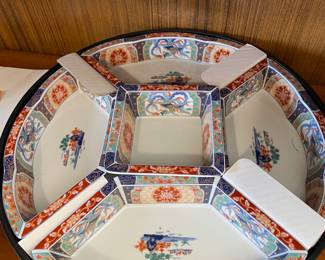 #107 Syouruu Irami Style- Lazy Susan w/5 removable Sections and lid $35.00