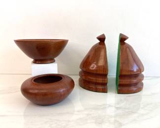 Lot 8866 West Australian Jarrah Wood Hand Turned Bookends  Bowls
