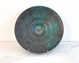 Lot 8812 Lyn Morrow Studio Pottery Plate