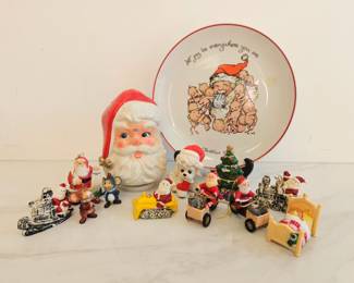 Lot 9062 Vintage Rotating Musical Santa Head  Santa Kewpie Plate  Decor