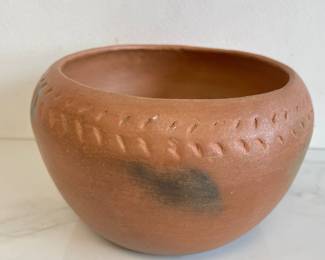 Lot 9205 Virginia Romero Taos Pueblo Terracotta Bowl