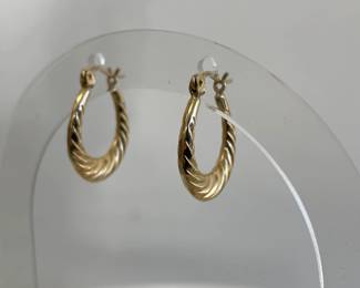 Lot 9208 14K Gold Twisted Hoop Earrings