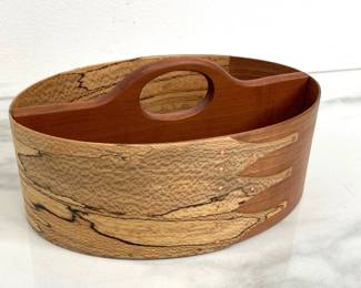 Lot 8945 Allen D. Androkites Sycamore  Cherry Shaker Oval Divided Box